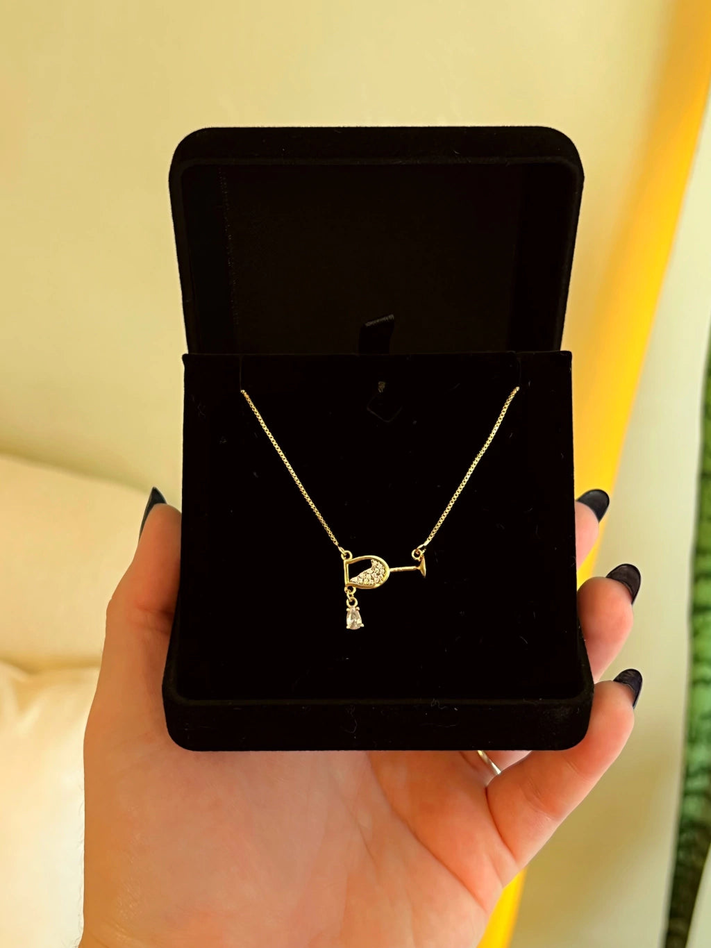 Colar Ouro 18k Veneziana Meia Taça Vinho Carvejado Zirconia